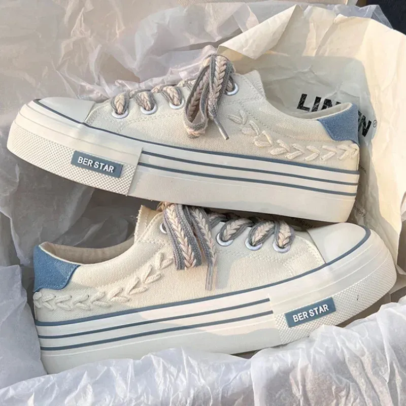 Canvas sneakers - DeFlorance™