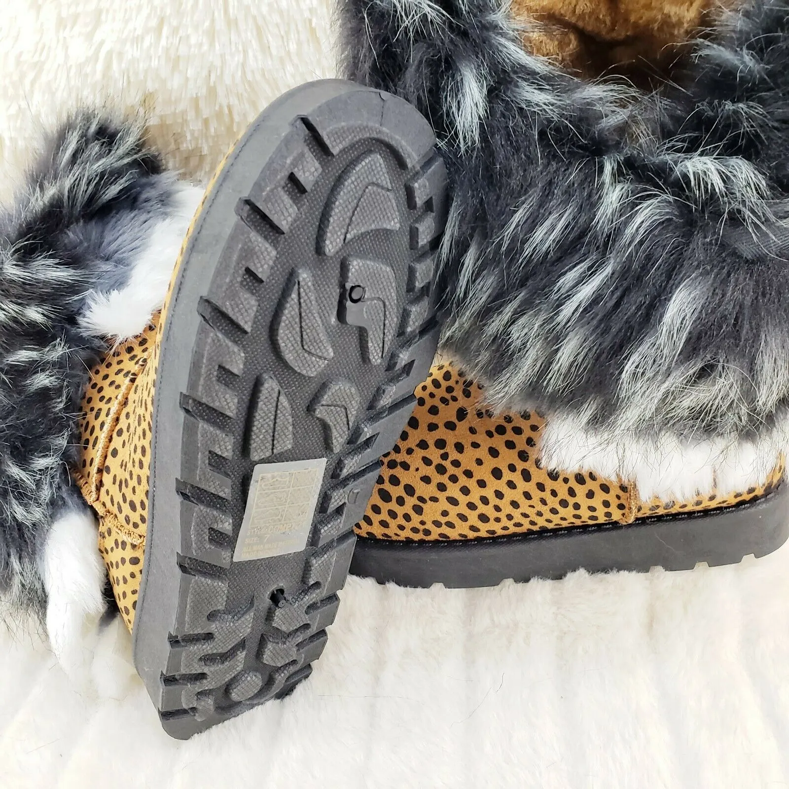 Chi Chi Cheetah Print Faux Fur Thick Lined Winter Boots