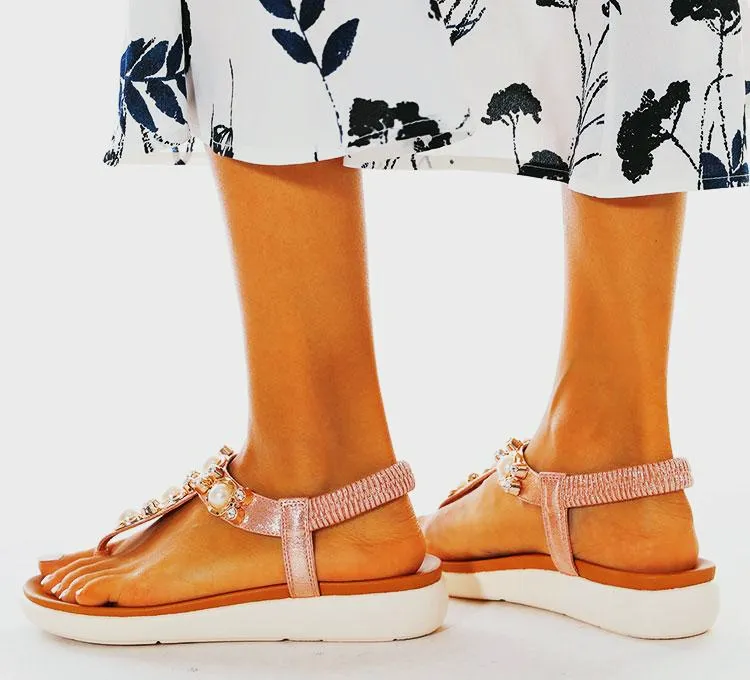 Comfortable Pearl On Cloud Sandals