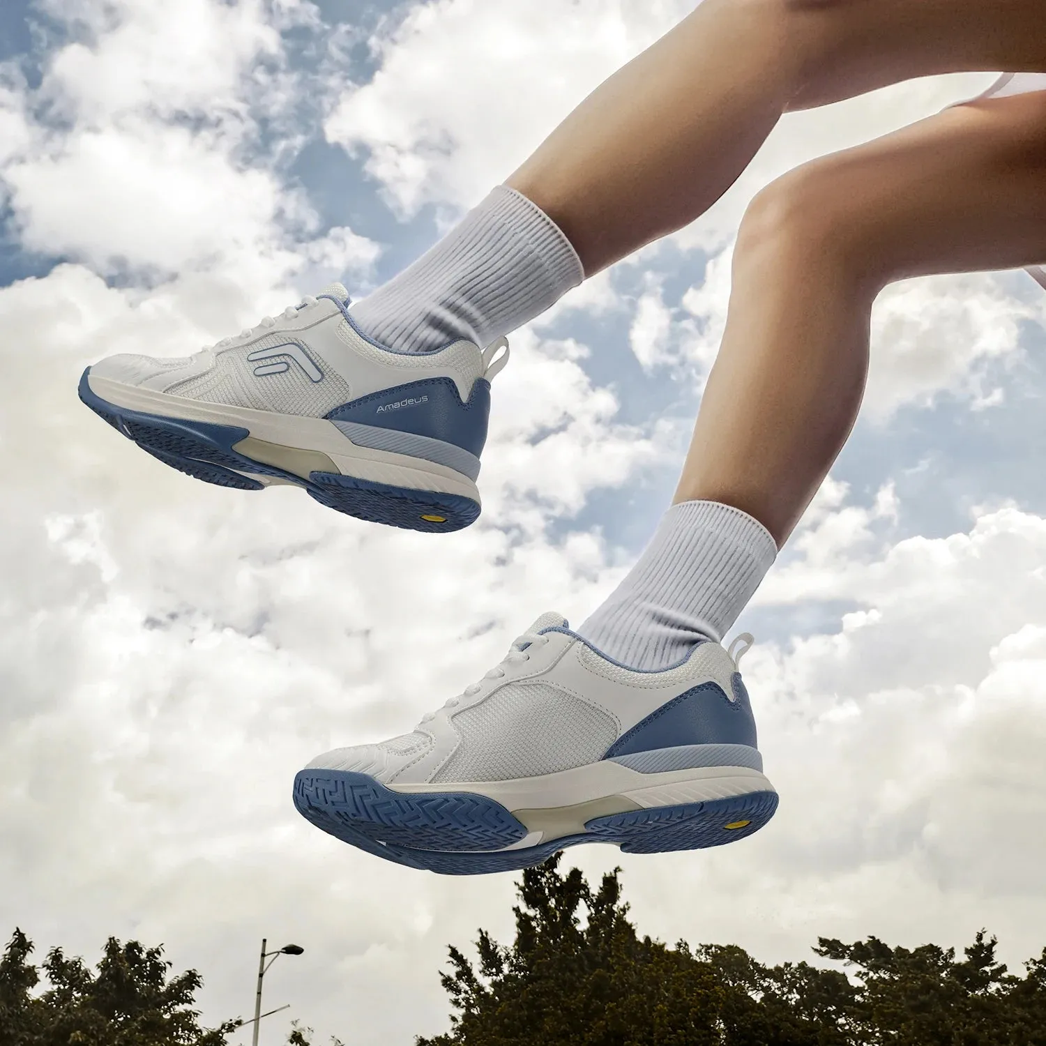 Lightweight Breathable Wide Pickleball Shoes