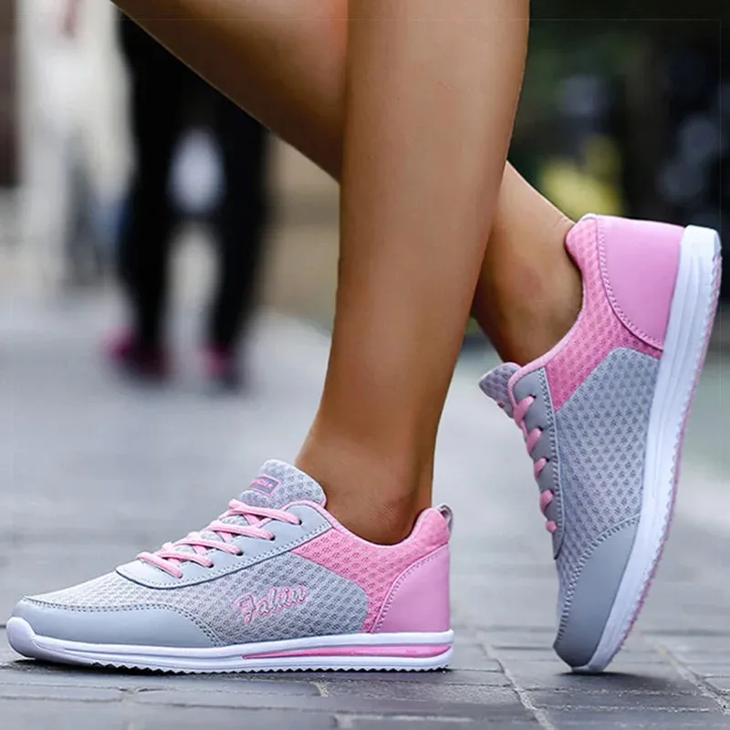 Lightweight Sports Shoes For Women