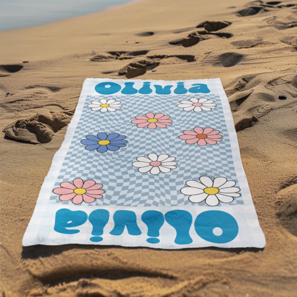 Retro Daisy Beach Towel  Quick-Dry, Sand-Free & Personalized